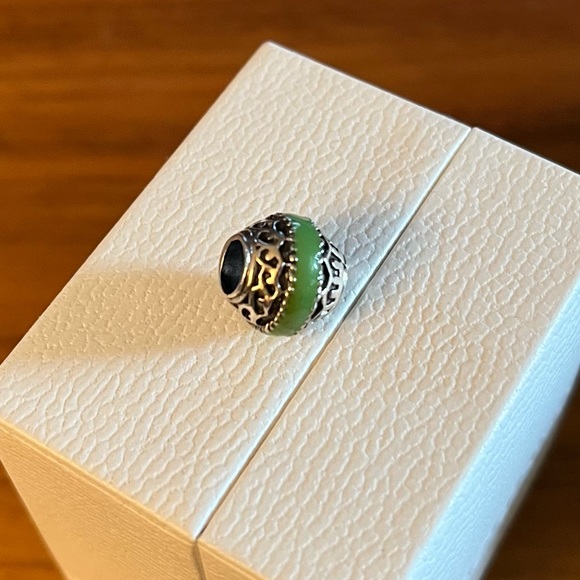 Silver Charms - Picture 5 of 6